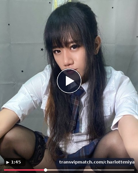 Charlotteniya (@charlotteniya) OnlyFans Video Preview & Review